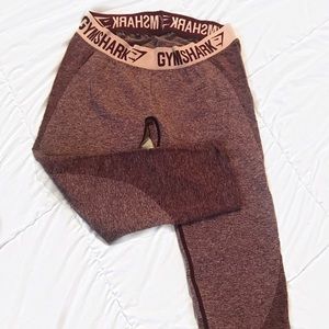 GYMSHARK CROP FLEX LEGGINGS